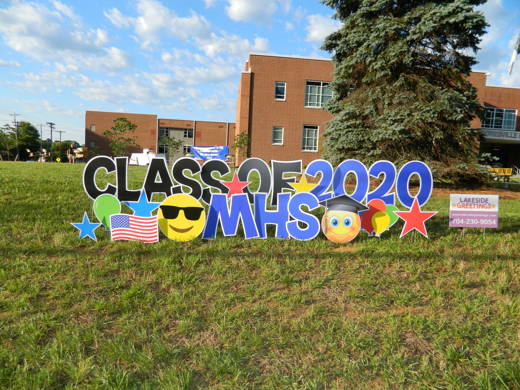 Mooresville High graduation (6).JPG